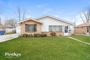 featured image of 1237 Balmoral Ave