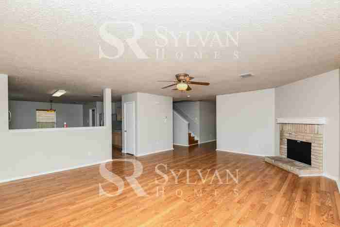 3953 Golden Horn Lane - Photo 3 of 15