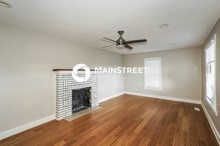 2009 12th Avenue North - Photo 2 of 17