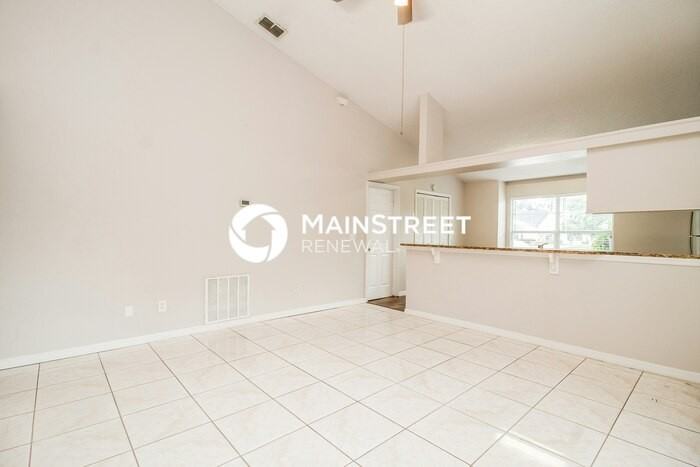 4017 Downey Ct - Photo 4 of 16