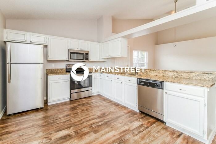 4017 Downey Ct - Photo 5 of 16