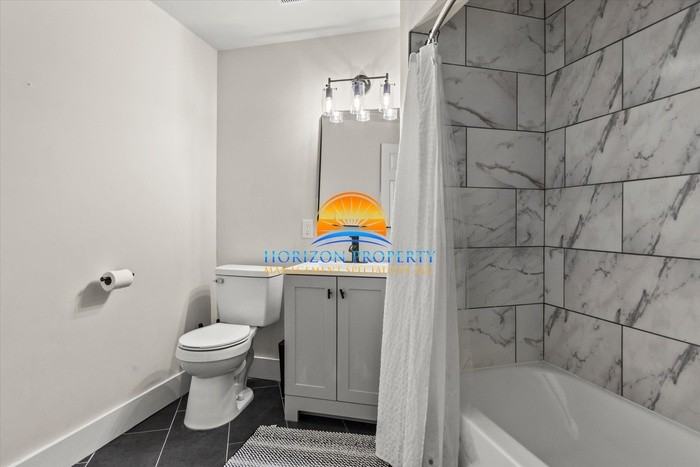 3801 Triana Blvd Sw #8 - Photo 4 of 11