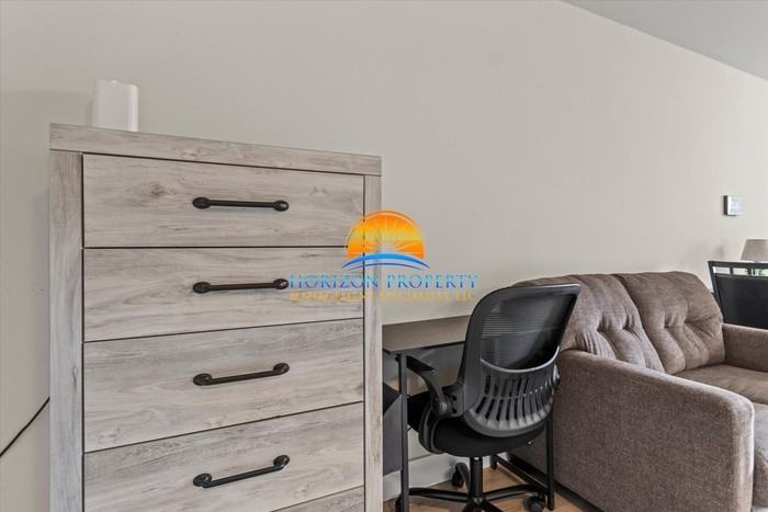 3801 Triana Blvd Sw #8 - Photo 6 of 11