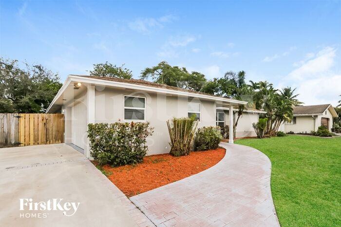 32 W Palm Ave - Photo 3 of 16