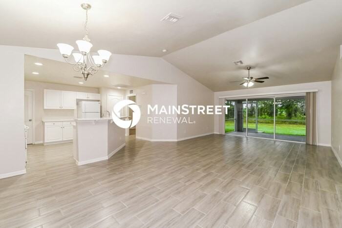 1057 Lilac Avenue - Photo 6 of 16