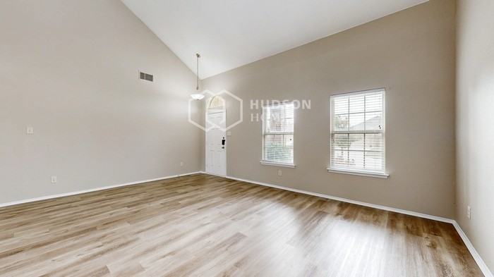218 Thoroughbred St - Photo 7 of 38