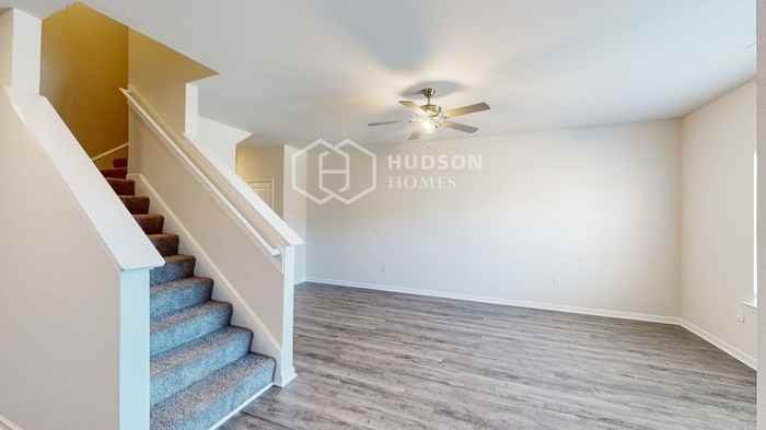 6157 Rainbow Row - Photo 3 of 31