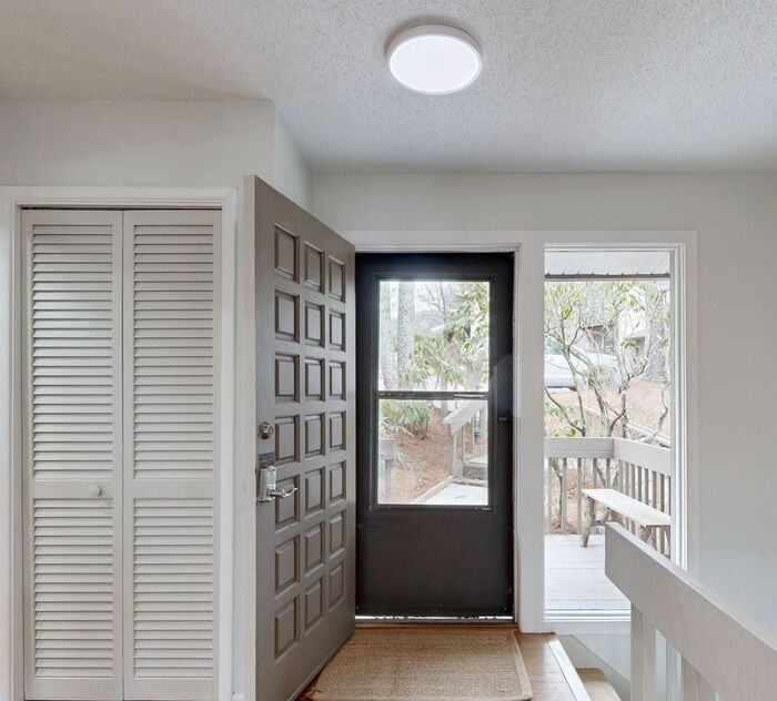 117 Holly Rdg - Photo 4 of 29