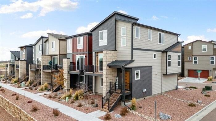2407 Zorro Hts - Photo 2 of 8
