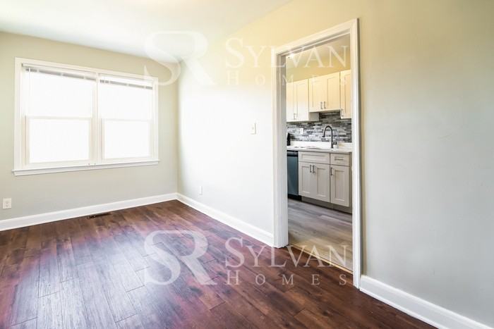 146 Riverthorn Rd - Photo 6 of 16