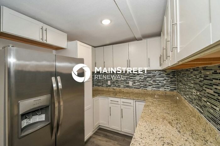 4815 Fredericksburg Avenue - Photo 4 of 16