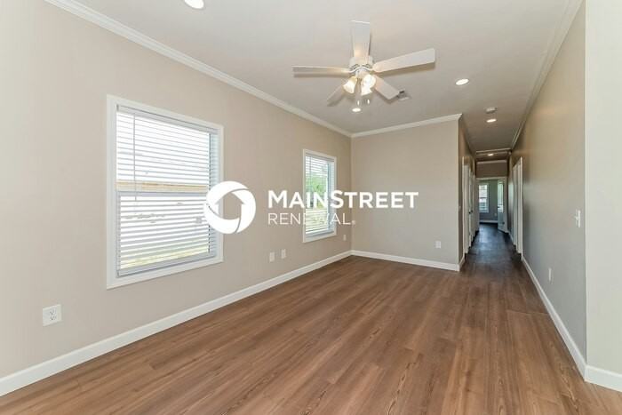 217 Santurce Avenue - Photo 6 of 16