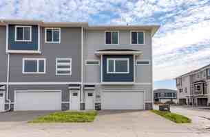 featured image of 1007 Nw Shriver Blvd