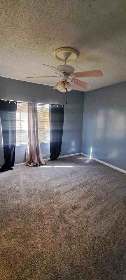 1302 4th Ct W - Photo 5 of 7