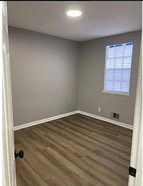 5112 Groton Rd - Photo 6 of 14