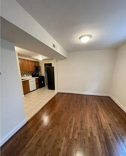 8514 Chestnut Oak Rd #1 - Photo 3 of 7