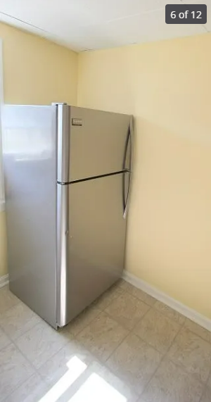 402 Chestnut Ct - Photo 4 of 12