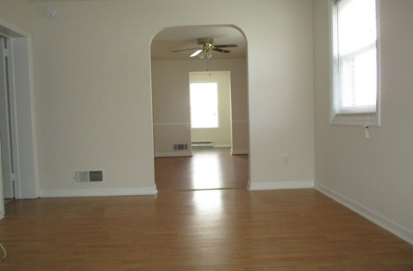 7734 Eastdale Rd - Photo 5 of 50