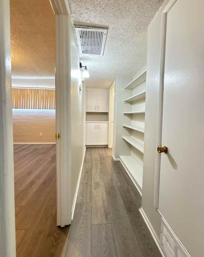 1420 N Craycroft Rd #8 - Photo 4 of 9