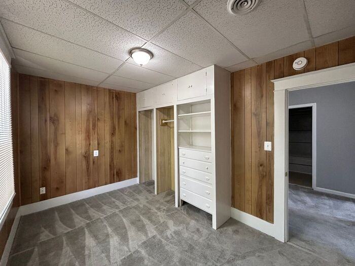 499 Hazlett Ave #B - Photo 6 of 9