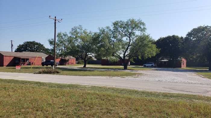 134 Private Road 3228 - Photo 4 of 17