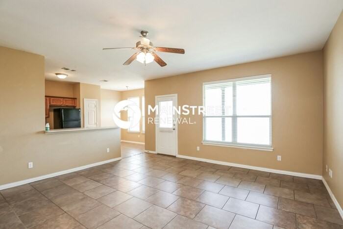 245 Kennedy Court - Photo 4 of 16