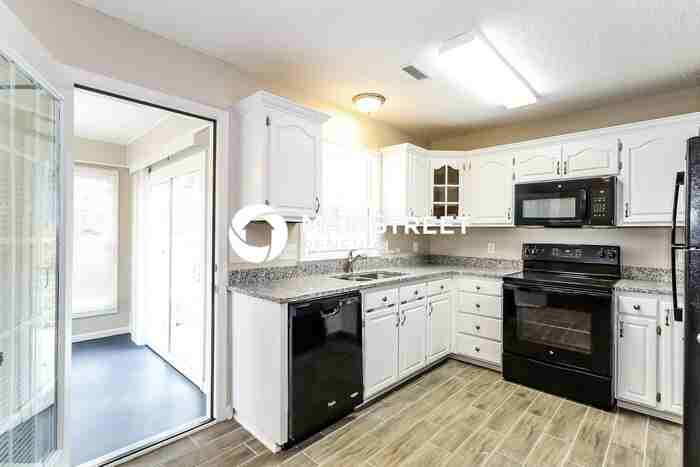 1323 Tucker Road - Photo 6 of 16