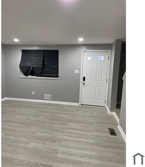 2099 Codd Ave - Photo 3 of 16