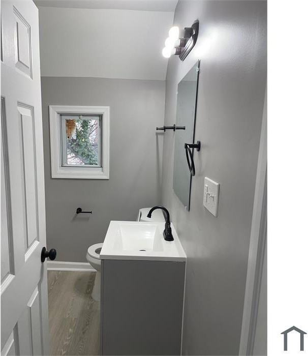 699 Whitmore Ave - Photo 7 of 15