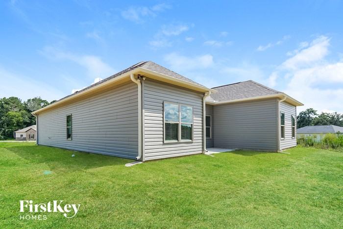 186 Crossroads Cir - Photo 2 of 15