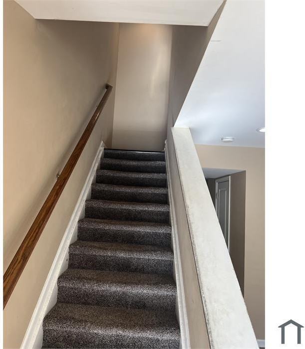 470 Bolton Rd Nw #D1 - Photo 2 of 8