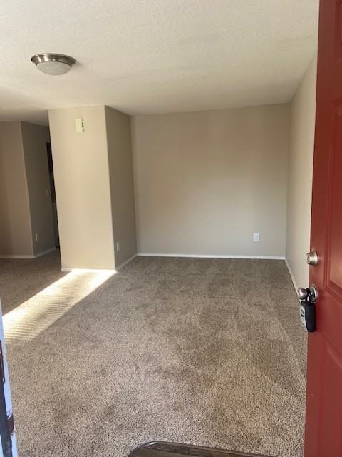 547 Se 8th Ave #16 - Photo 2 of 14