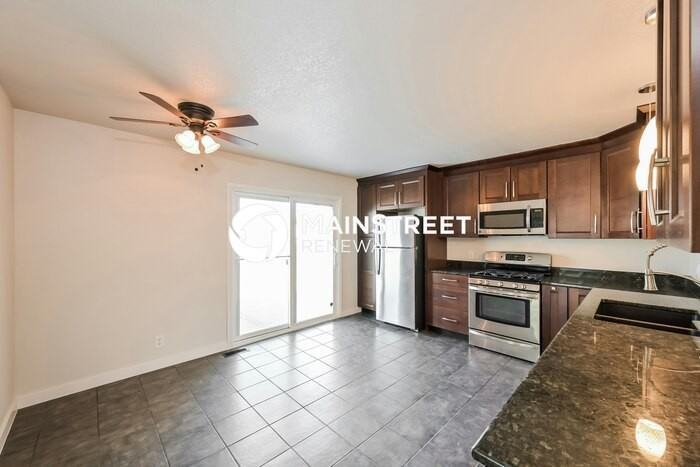 4911 Xanadu St - Photo 6 of 18