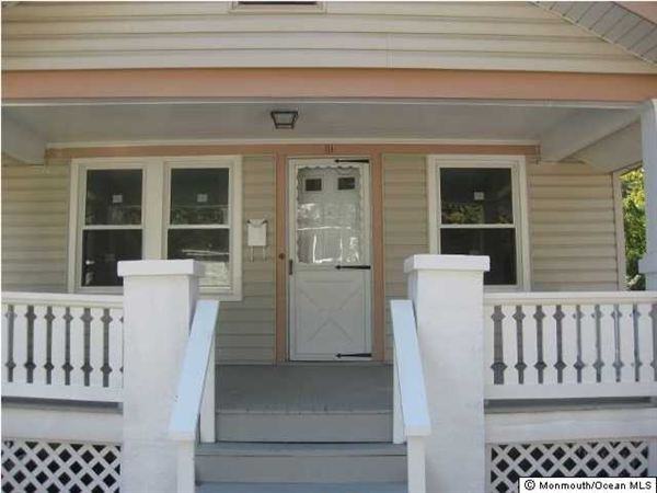 111 Woodland Ave - Photo 3 of 6