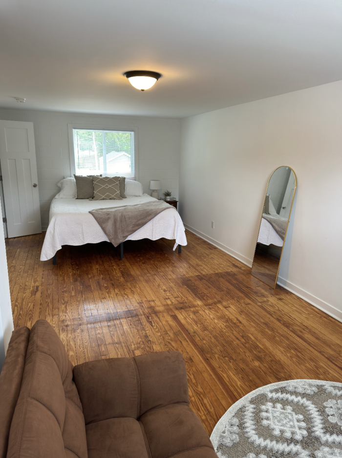 500 Bragg St #B - Photo 2 of 9