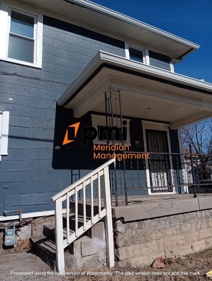 3502 N Kenwood Ave - Photo 3 of 13