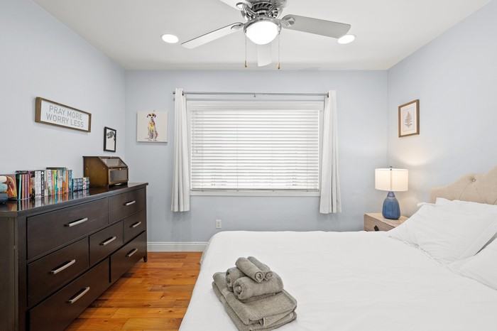 135 Underhill Dr - Photo 5 of 50