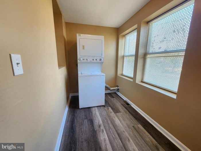 199 S Loudon Ave - Photo 5 of 14