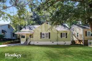 featured image of 390 Hillside Dr Sw