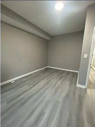 1999 E 31st St #B - Photo 4 of 10