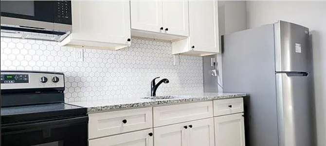 4299 Berger Ave #B - Photo 5 of 6