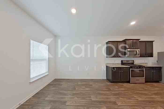 950 Shady Brk - Photo 6 of 31