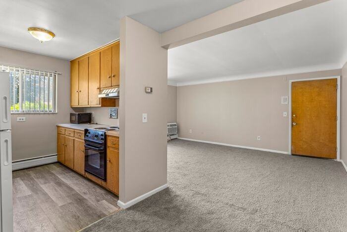 23045 Kelly Rd #9 - Photo 6 of 10