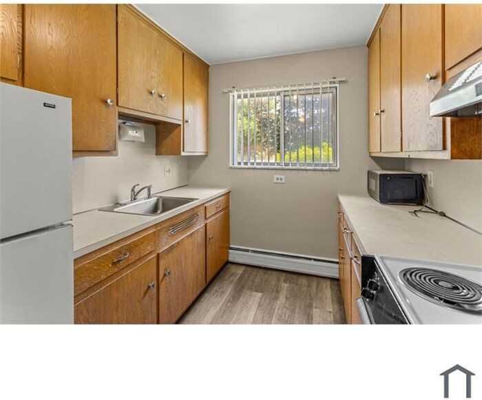 22280 Kelly Rd #203 - Photo 7 of 11