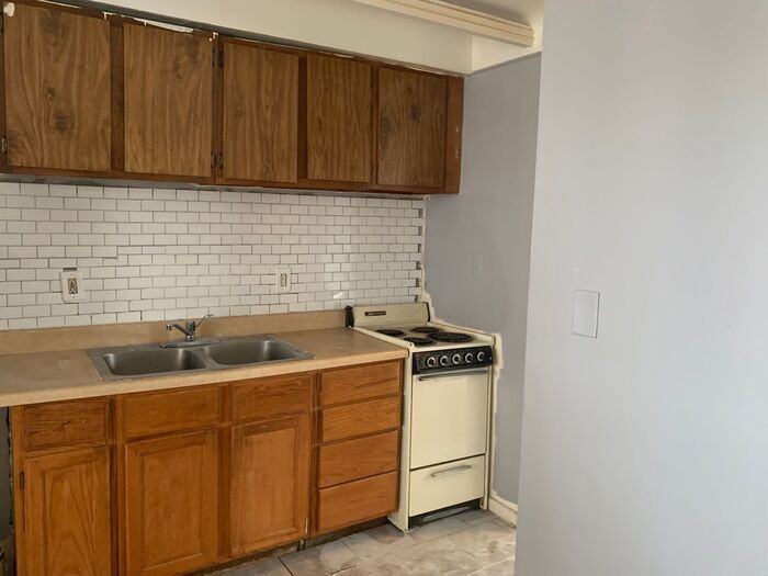 2341 Ewald Cir #3 - Photo 2 of 4