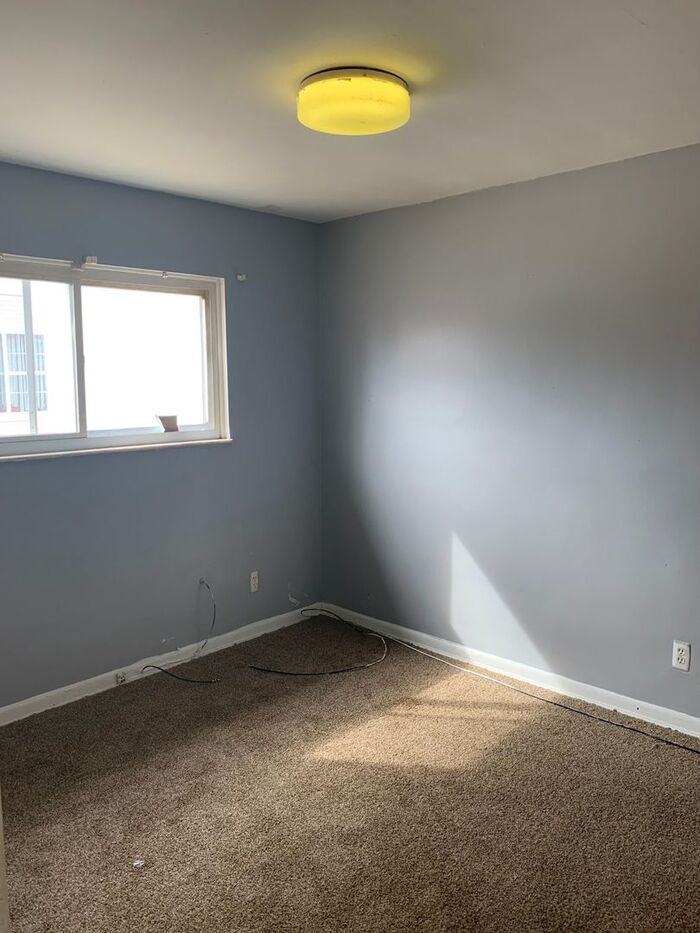 2341 Ewald Cir #3 - Photo 4 of 4