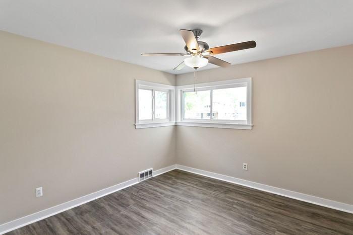 26251 Pinehurst St #251D - Photo 2 of 17