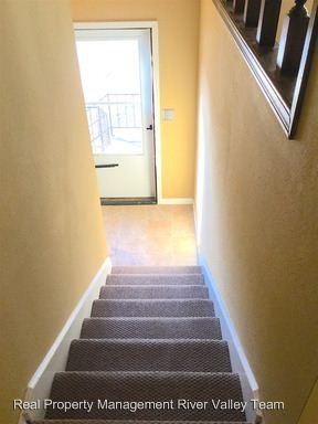 802 L St - Photo 3 of 15