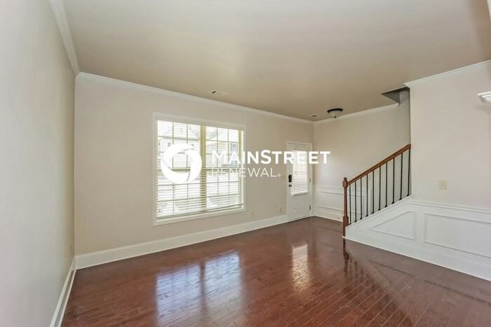 561 Greyhound Court - Photo 5 of 18