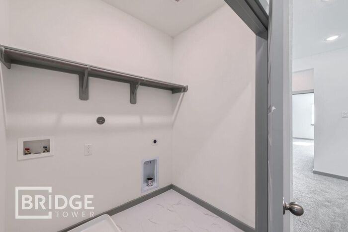 33134 Willow Heights Ln - Photo 4 of 17
